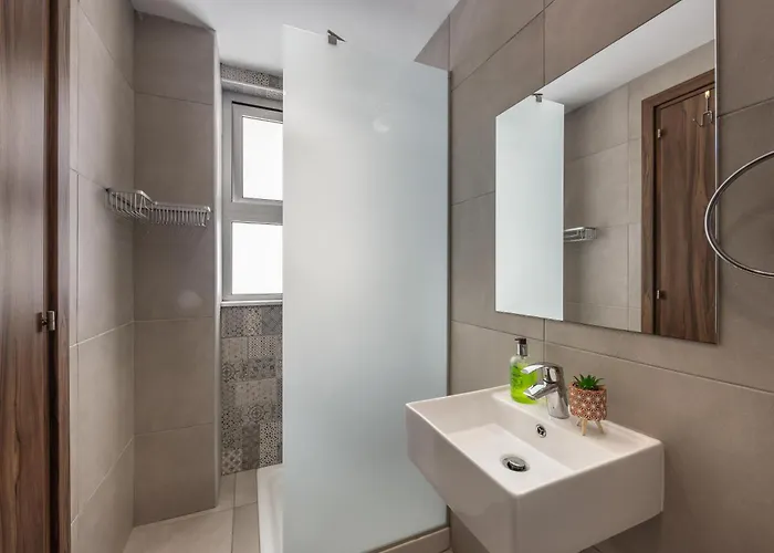 Villa Fig Tree Bay Residences 3-jacuzzi-hotub -pool *