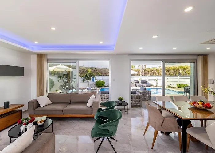 Villa Fig Tree Bay Residences 3-jacuzzi-hotub -pool