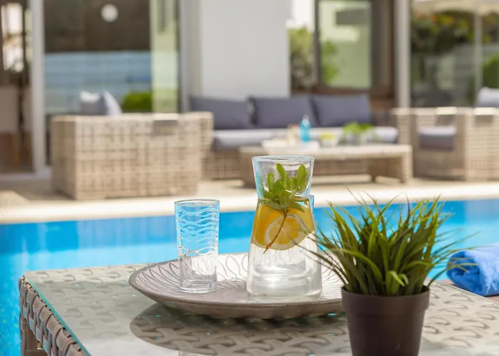 Villa Fig Tree Bay Residences 3-jacuzzi-hotub -pool *