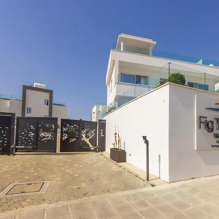 Villa Fig Tree Bay Residences 3-jacuzzi-hotub -pool Protaras