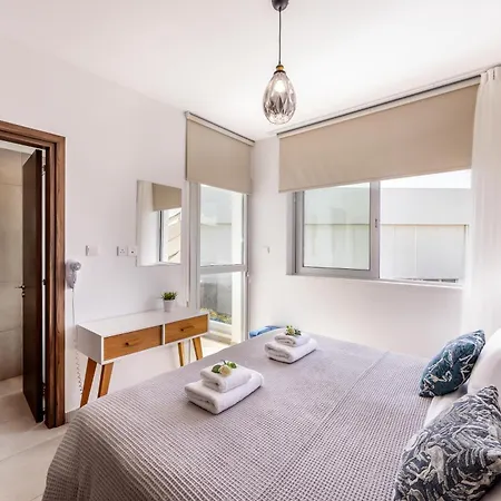 Villa Fig Tree Bay Residences 3
