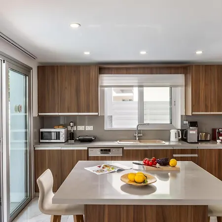 Fig Tree Bay Residences 3