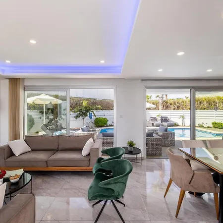 Villa Fig Tree Bay Residences 3-jacuzzi-hotub -pool