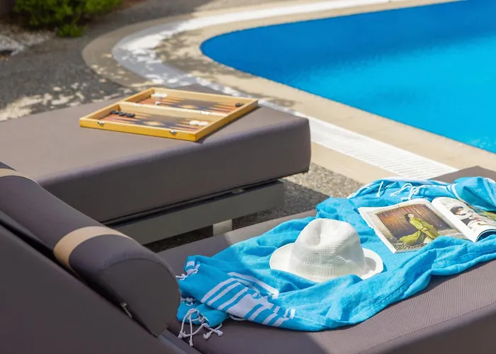 빌라 Fig Tree Bay Residences 3-jacuzzi-hotub -pool 프로타라스