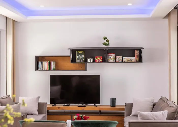 Fig Tree Bay Residences 3-jacuzzi-hotub -pool