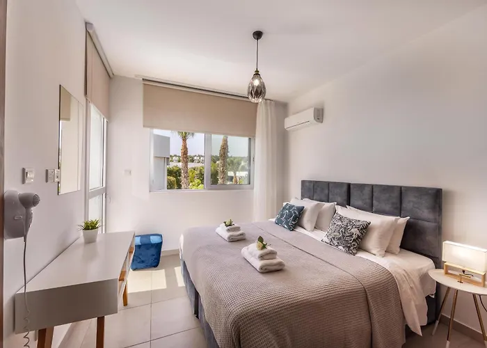 빌라 Fig Tree Bay Residences 3-jacuzzi-hotub -pool 프로타라스